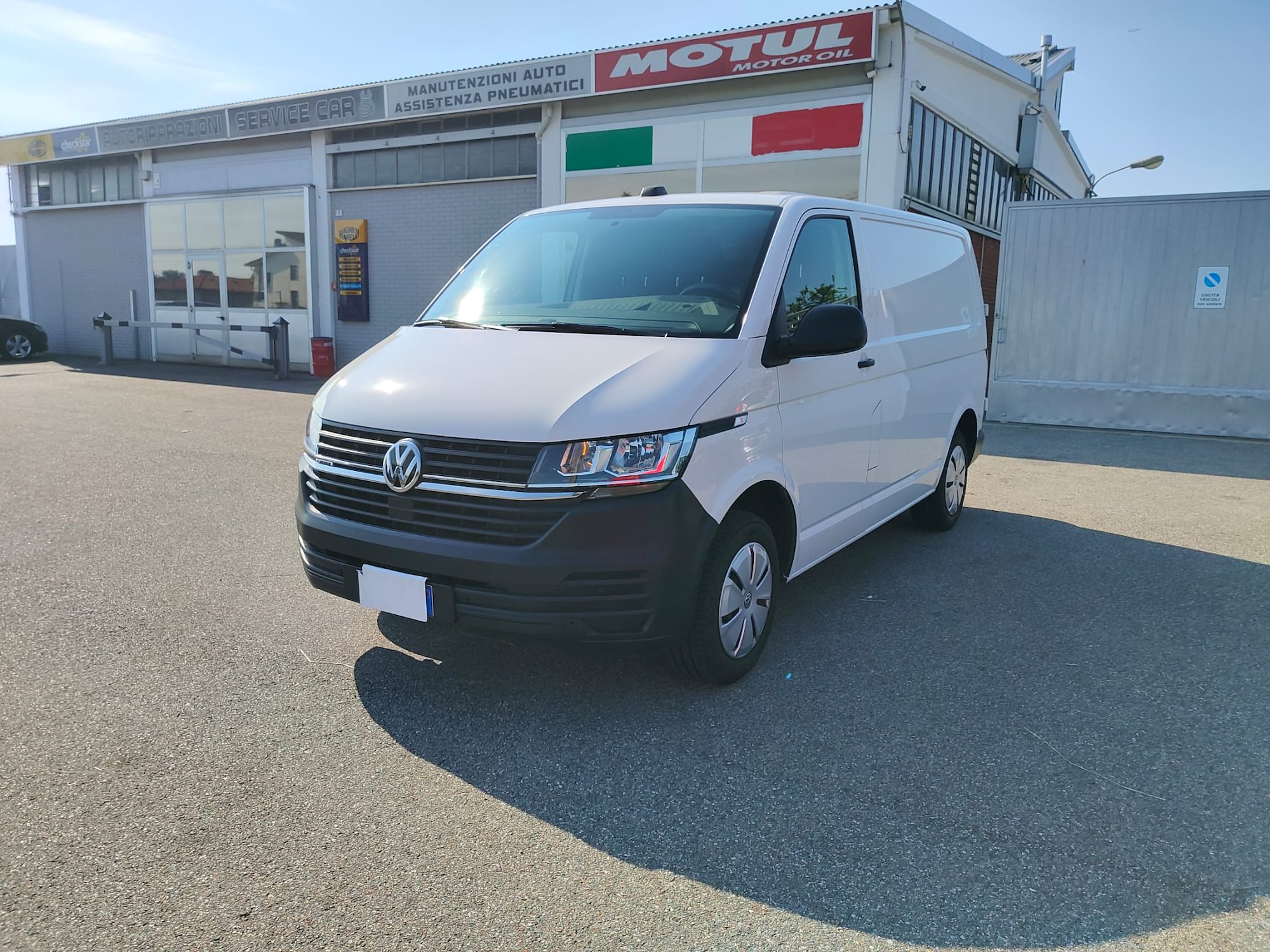 MAG TRUCKS DI ANIS MAGHZAOUI